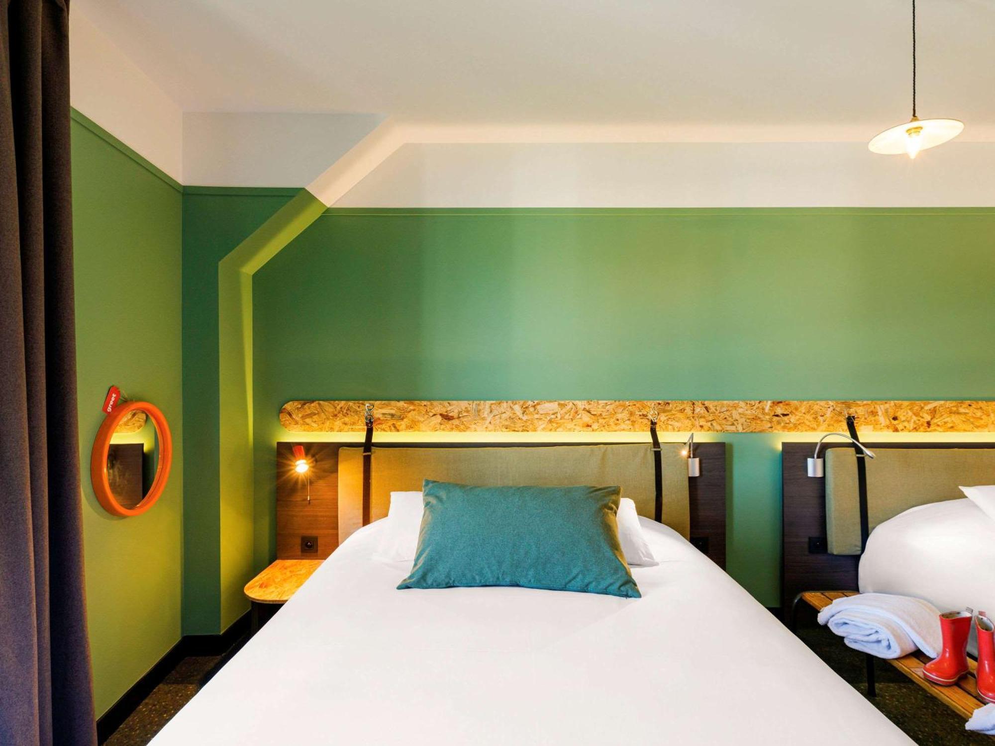 Greet Confluence Hotel