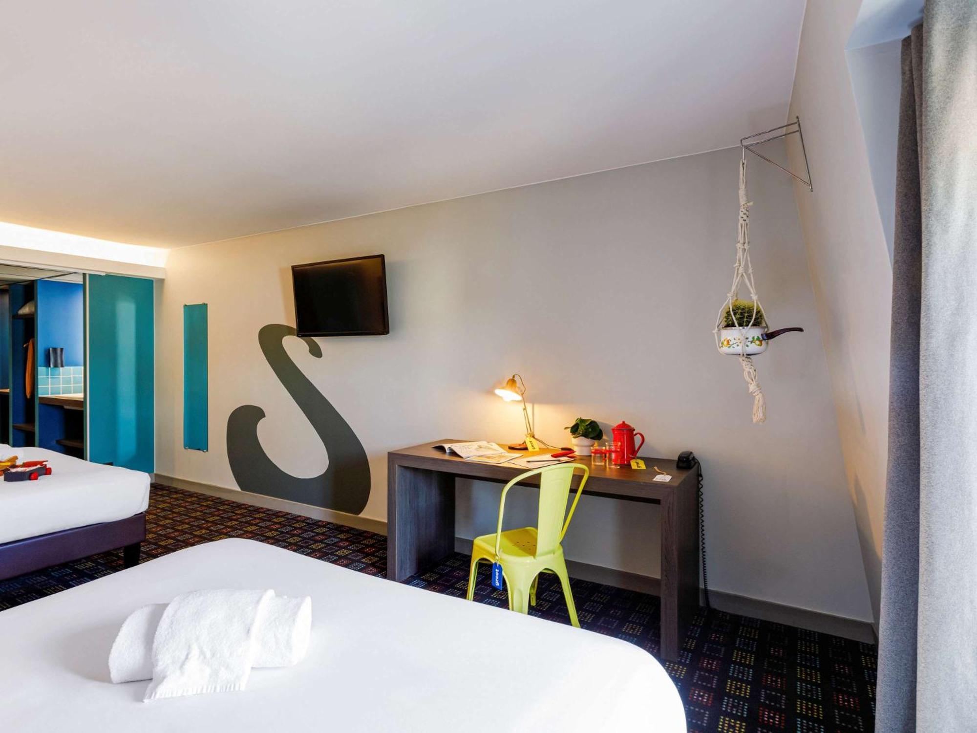Greet Confluence Hotel 3*